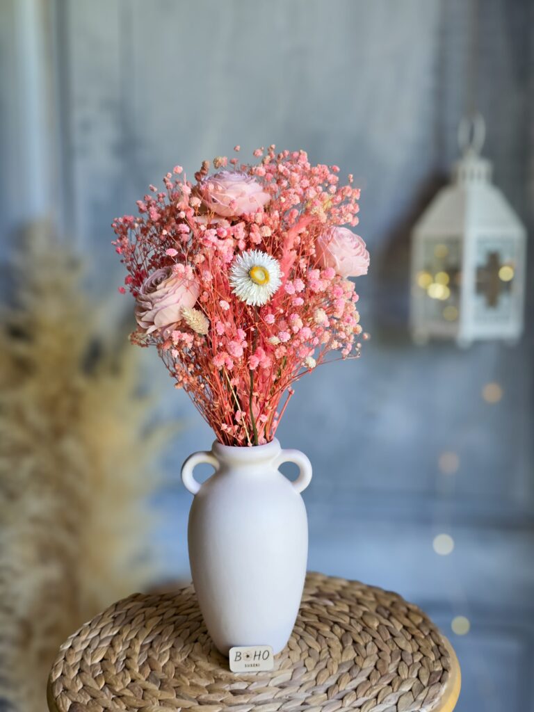 Różowo-biały bukiet z gipsówki