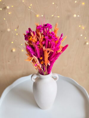 Różowo-pomarańczowy bukiet suszonych kwiatów do wazonu